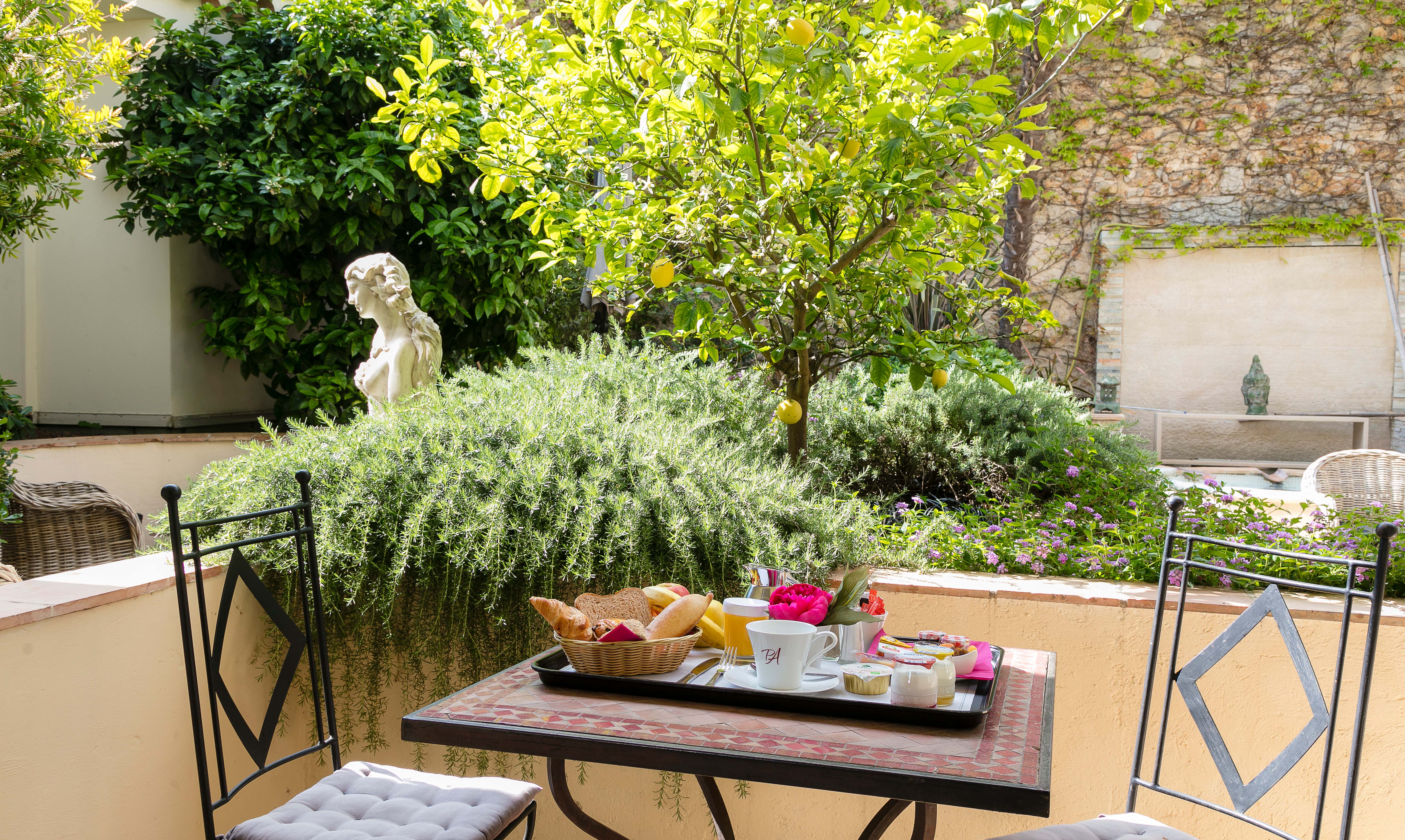 Chambre Supérieure Terrasse - Hôtel Le Patio des Artistes Cannes