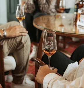 LA MISSION Hôtel & Spa - Bar 1809