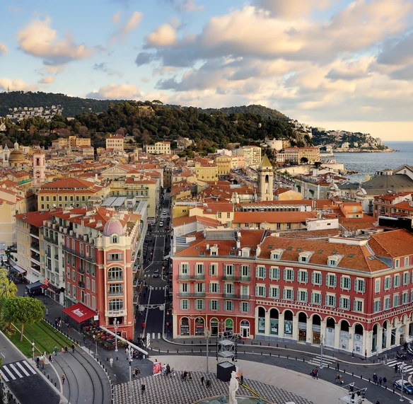 Hôtel Alba 4 étoiles - Découvrir Nice 