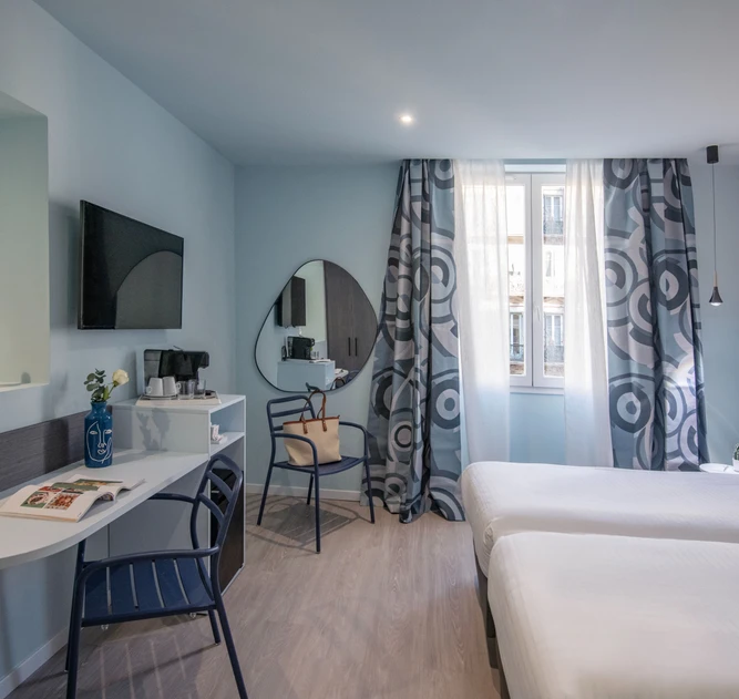 Hôtel Alba Nice - Chambres Confortables à Nice