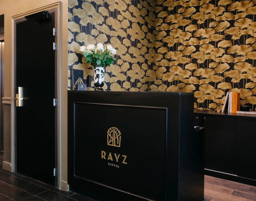 Hôtel Rayz Eiffel - hôtel