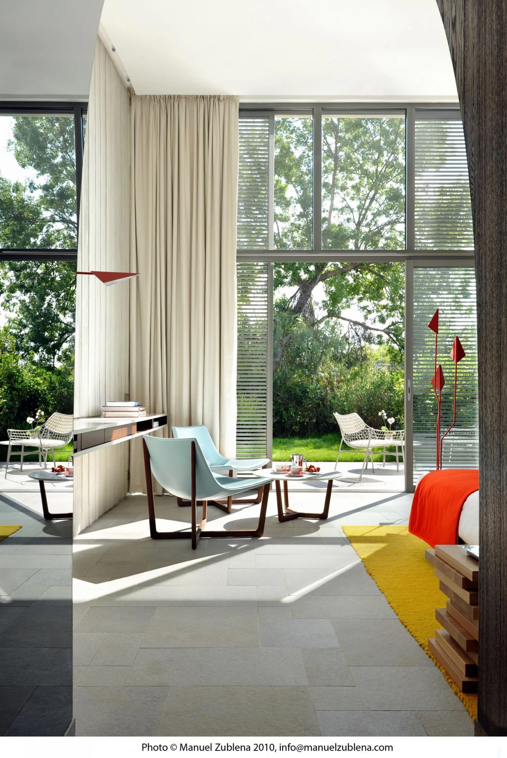 Cocoon 4 ©Manuel Zublena