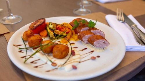 Plat Restaurant Le Saint Vincent - Elema Hotels Beauvais