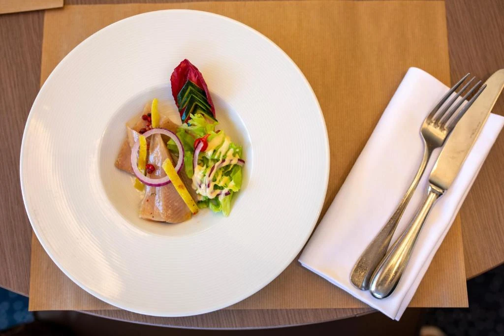 Plat Restaurant Le Saint Vincent - Elema Hotels Beauvais