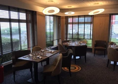 Restaurant Le Saint Vincent - Elema Hotels Beauvais