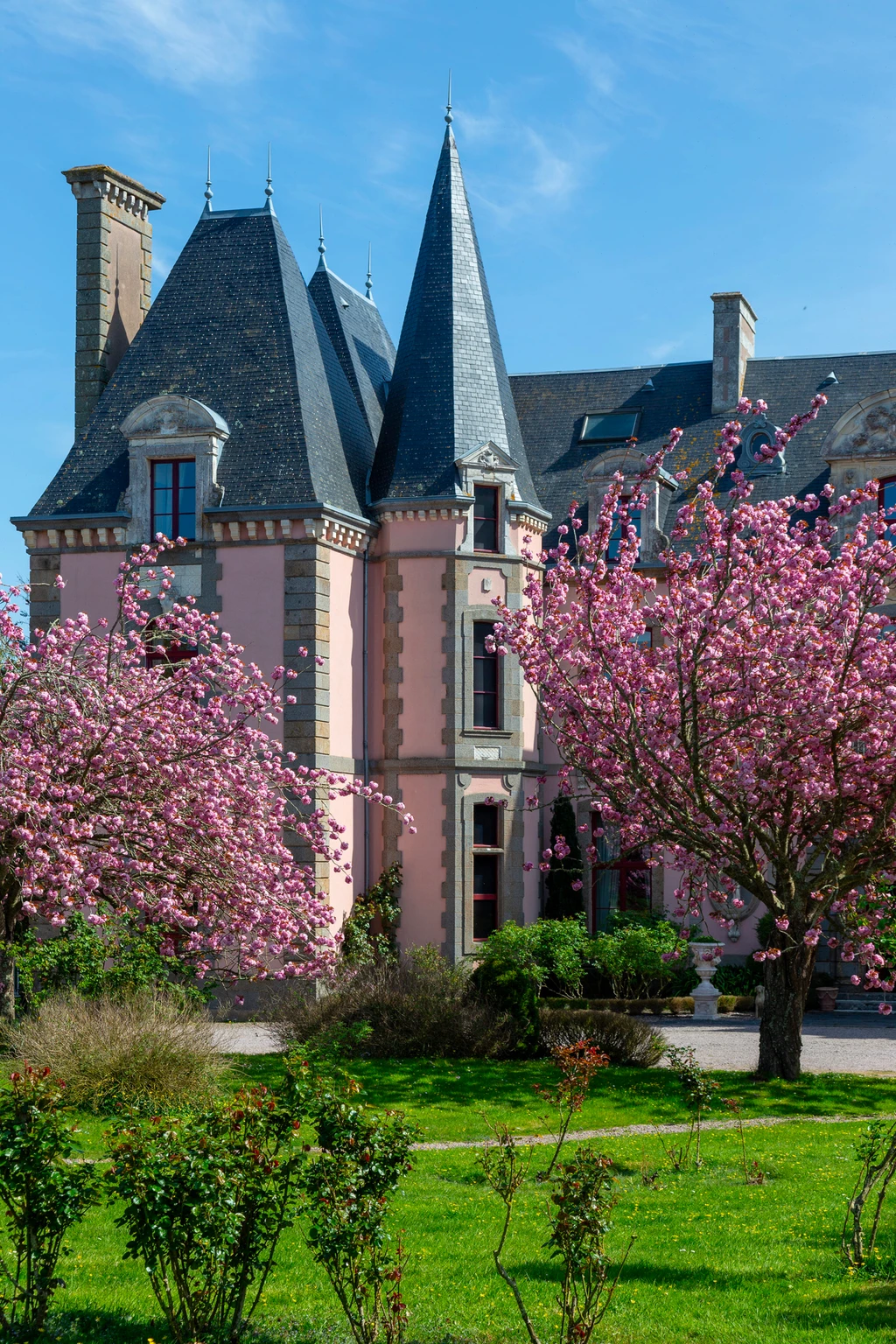 Château du Colombier - The Castle