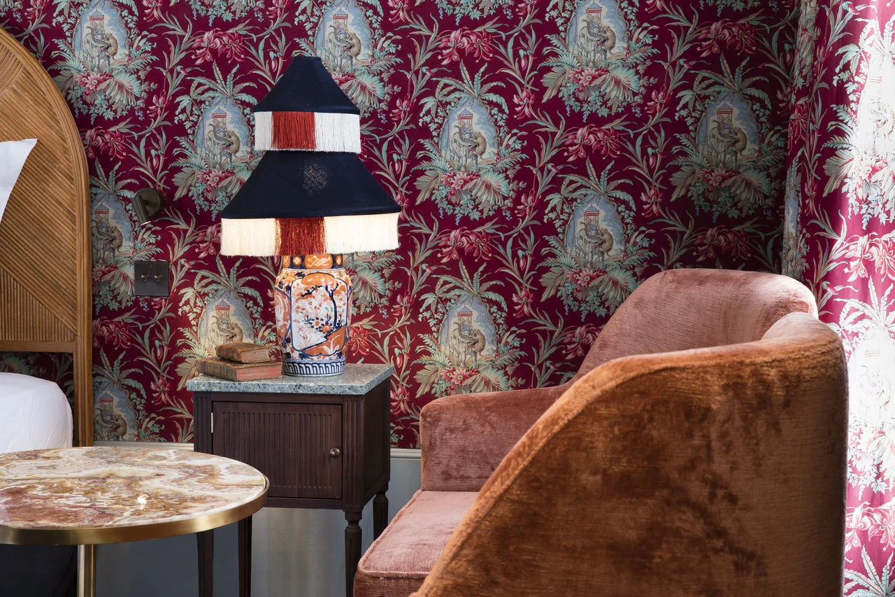 Monte Cristo Paris - Classic Room - 5-Star Hotel