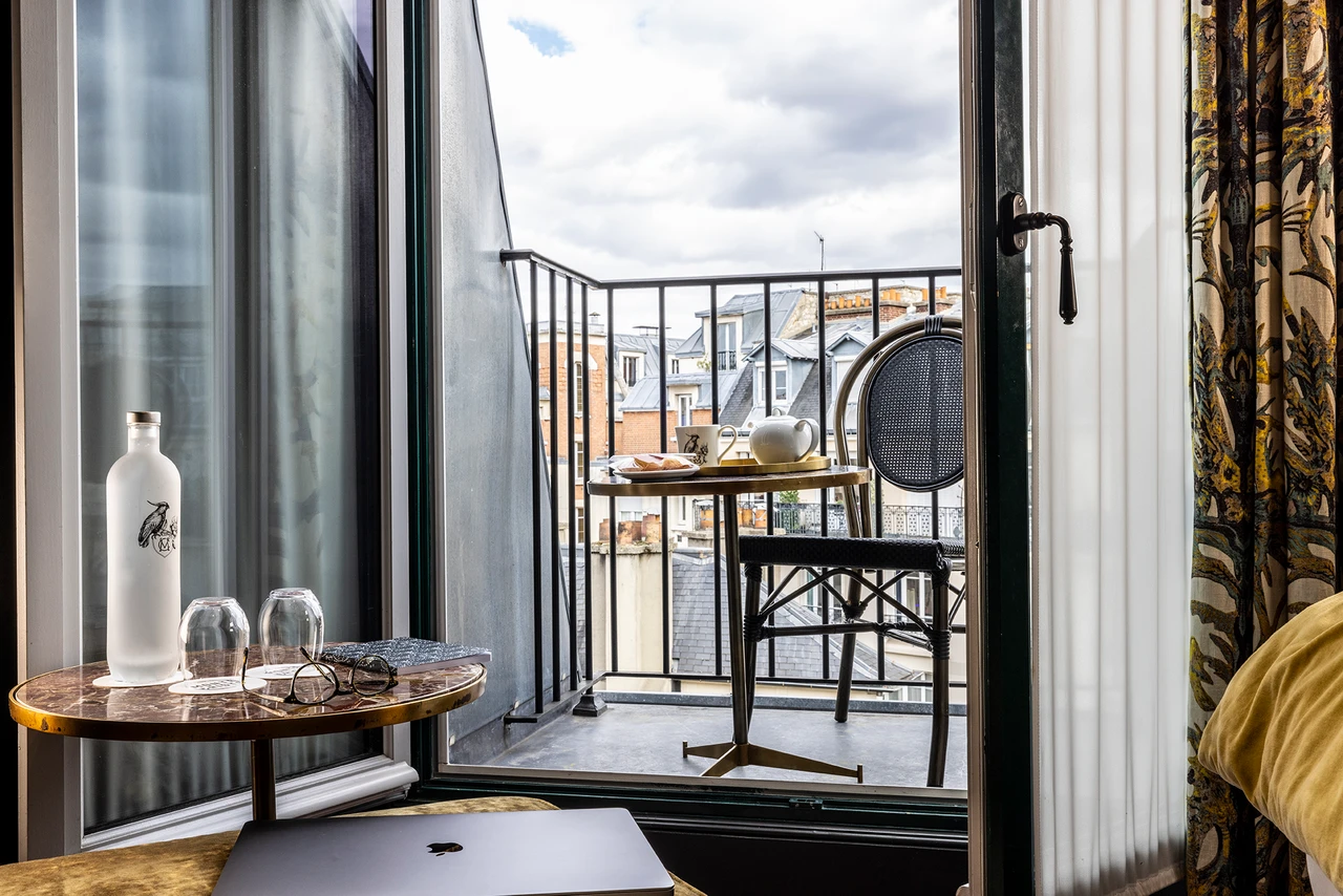 Monte Cristo Hotel - Boudoir Room - Balcony with a view of Paris