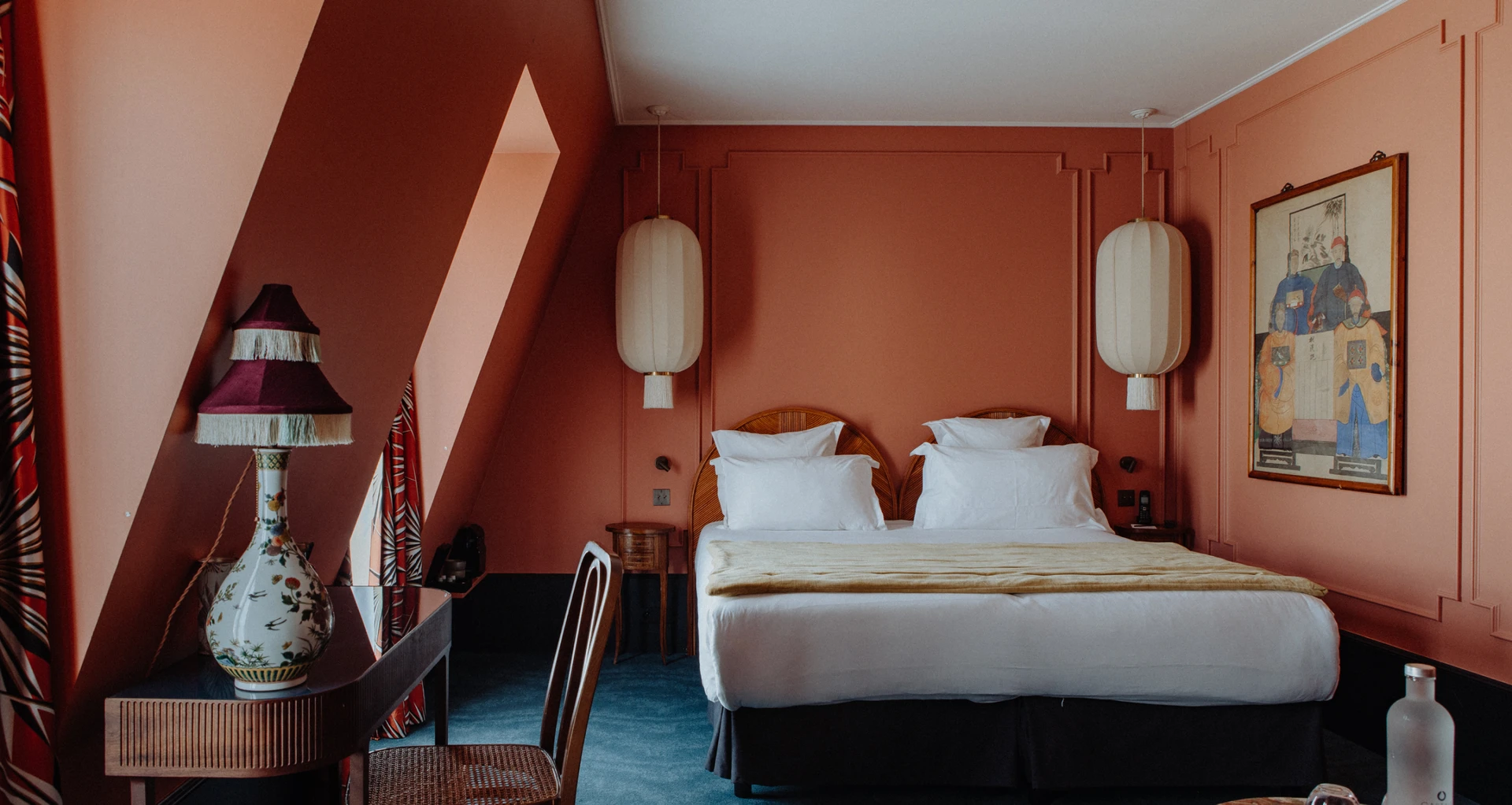 Monte Cristo Hotel - Paris 5th - Rooms & Suites