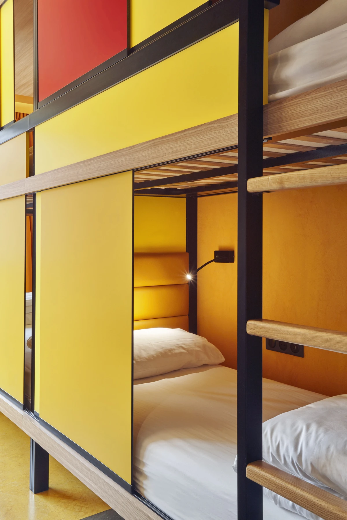 YOOMA Urban Lodge
