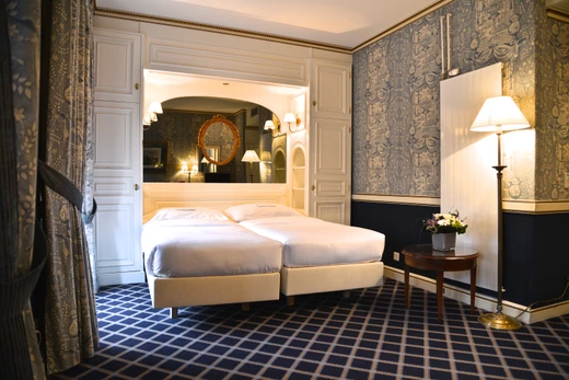 Hôtel Carlton Lausanne - room