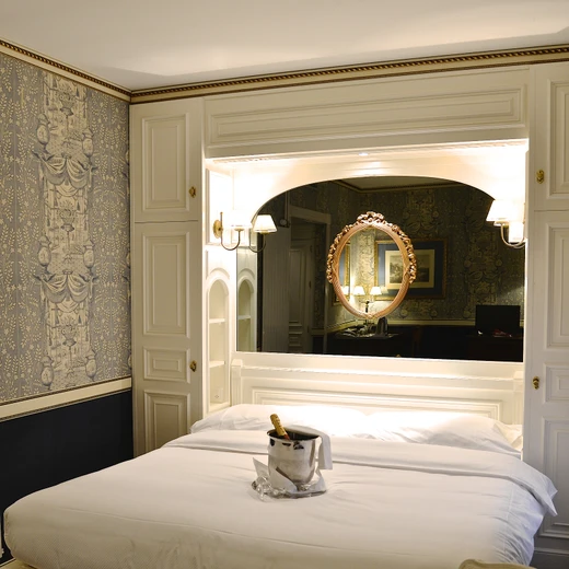 Hôtel Carlton Lausanne - room