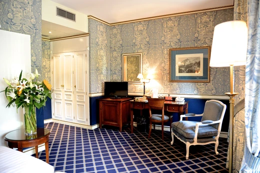 Hôtel Carlton Lausanne - room