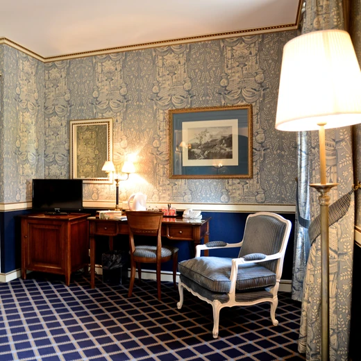 Hôtel Carlton Lausanne - room