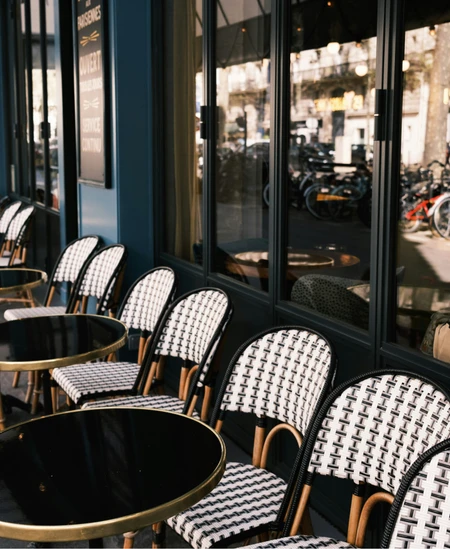 Café Les Deux Magots - Hotel du Danube