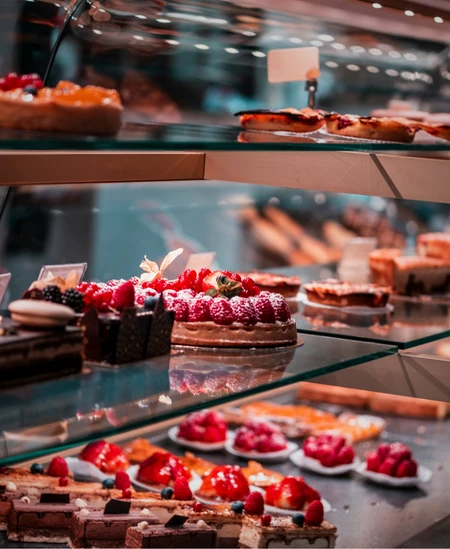 Patisserie de Pierre Hermé - Hotel du Danube
