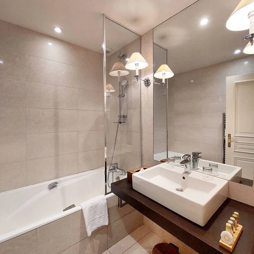 Salle de Bain - Hotel du Danube