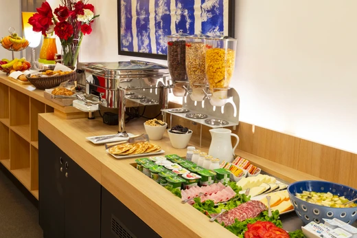 Hôtel Hor Les Lumières - breakfast