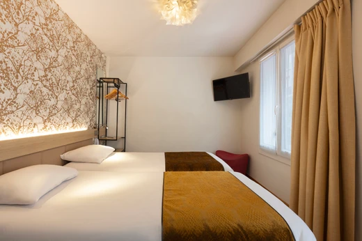 Hôtel Hor Les Lumières - Room