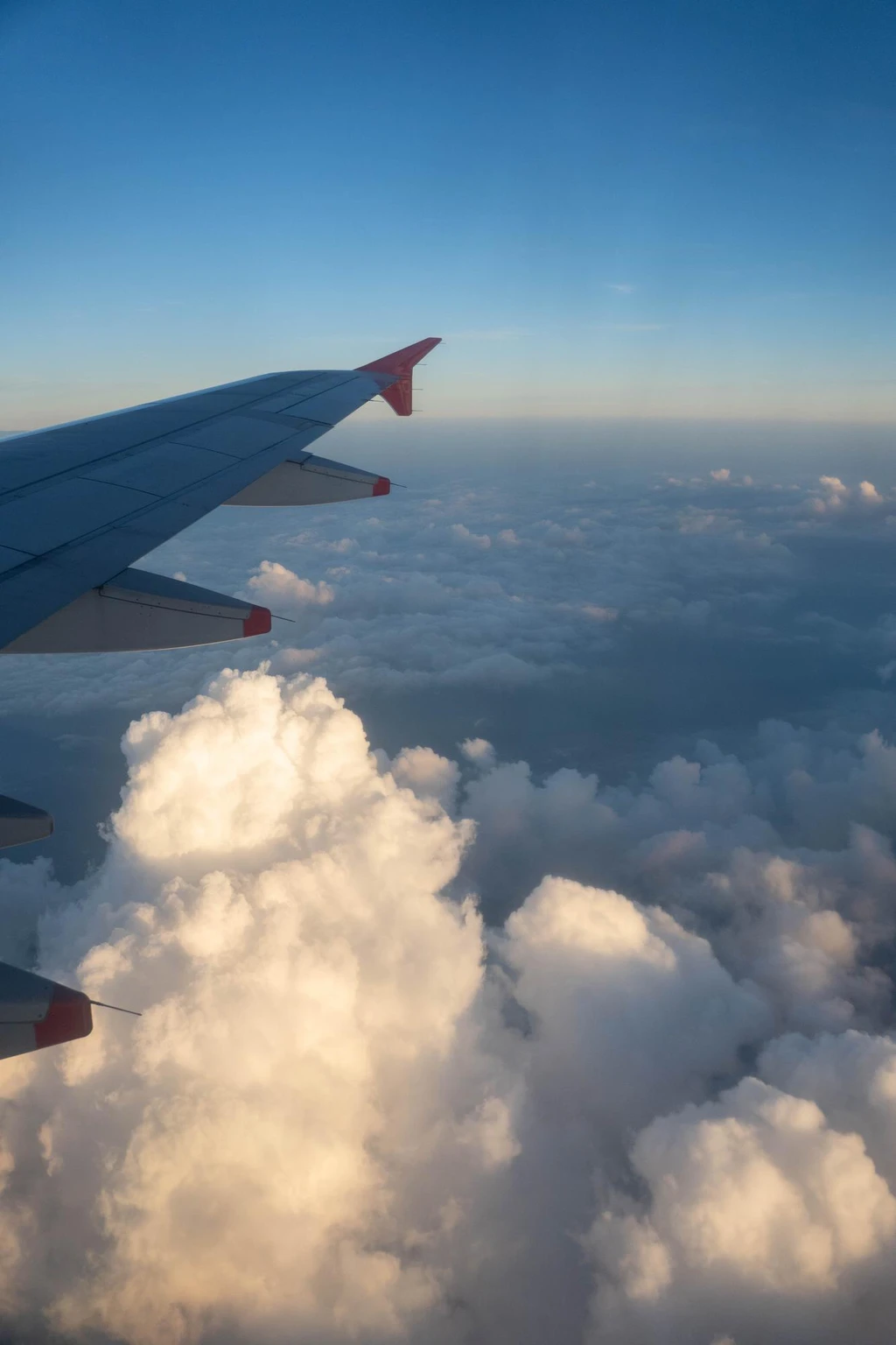 Hotel Almarine Eiffel - By plane