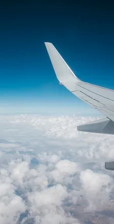 Hotel Helussi  - avion