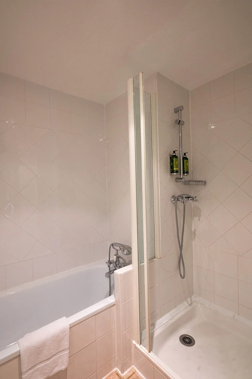 Grand Hotel Avignone - Camere & Suite