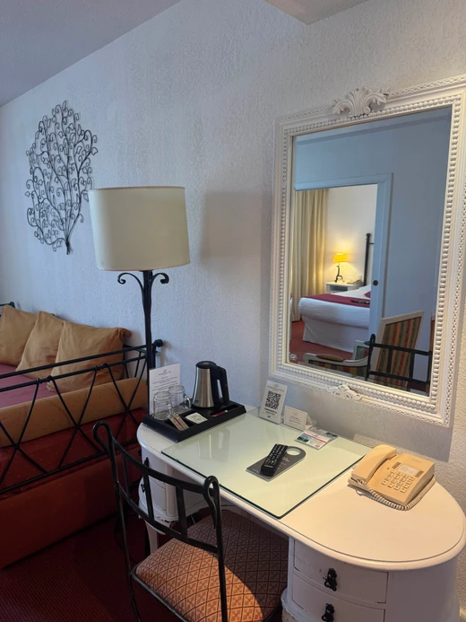 Grand Hotel Avignone - Camere &amp; Suite