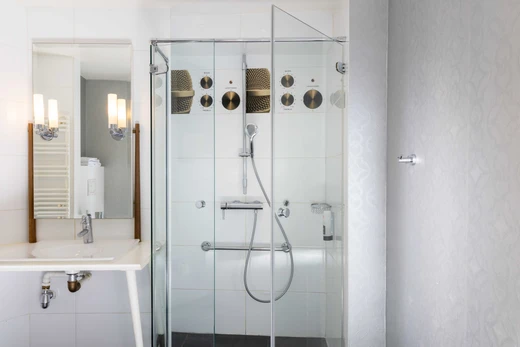 Hôtel du Triangle d'Or - Comfortable rooms in Paris
