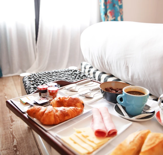 La Guitoune - Breakfast