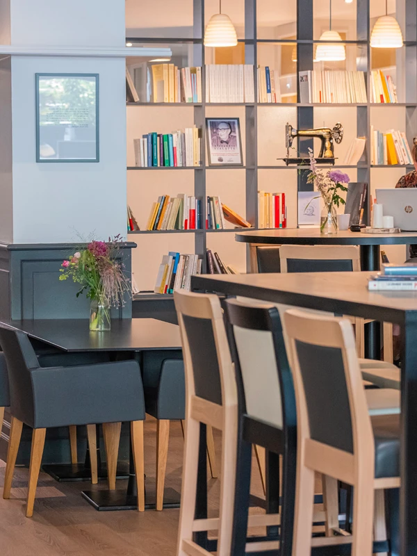 Société des Hôtels Littéraires - Hôtel Littéraire Alexandre Vialatte