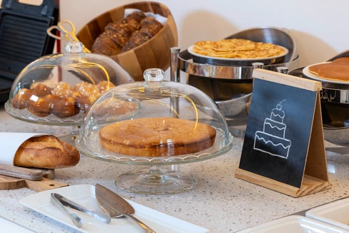 Hôtel 7 Eiffel - Honesty Bar