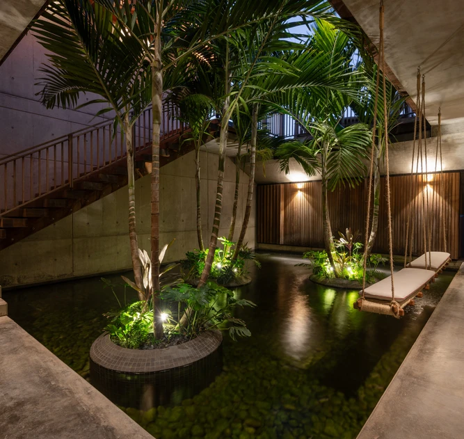 Le Manoir Voltaire - Japanese Basin