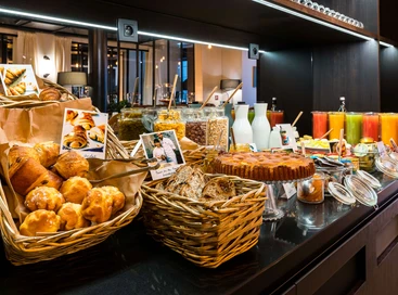 LAZ’ Hotel Spa Urbain - Petit déjeuner