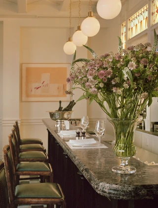 Hôtel Château Voltaire - Brasserie L'Emil