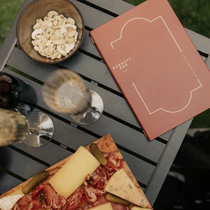 Ultimate Content - Client - Hotel Barnett Paris