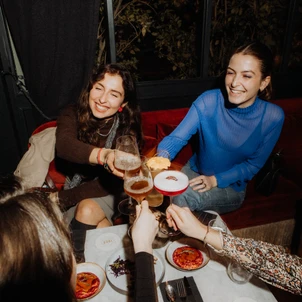 Ultimate Content - Client - Bar 1802, Paris