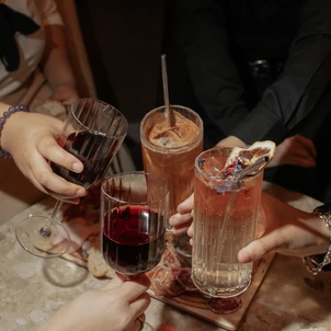 Ultimate Content - Client - Hotel Barnett Paris