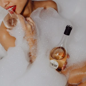 Ultimate Content - Client - La Winerie Parisienne, Maison de Vin Urbaine