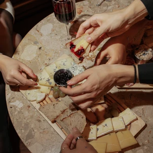 Ultimate Content - Client - Hotel Barnett Paris