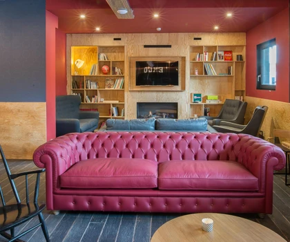 Eklo Hotels - Lille - Groups & Privatizations - Library
