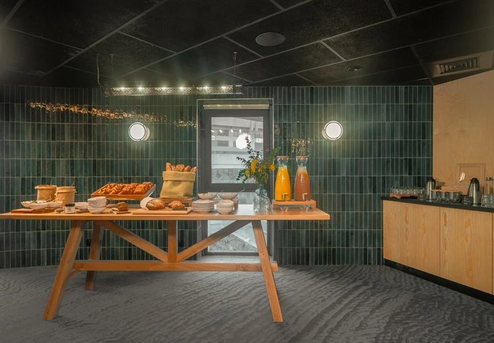 Eklo Hotels - Paris - Groupes & Privatisations - Salle de réunion 1 + 2