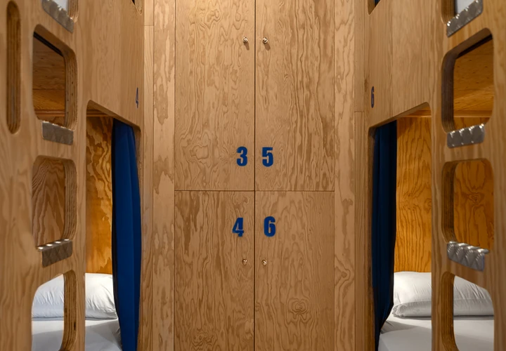 Eklo Hotels - Sleep - Women's Dormitory