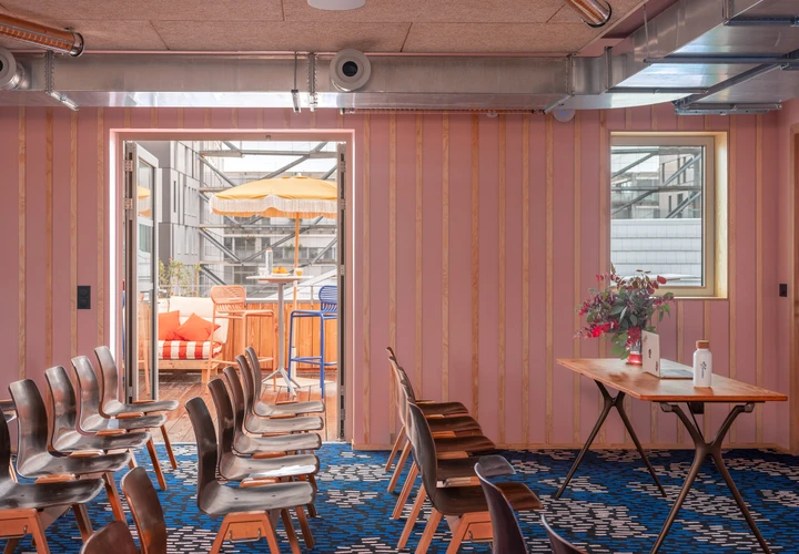 Eklo Hotels - Bordeaux - Groups & Privatisations - Pink Lover