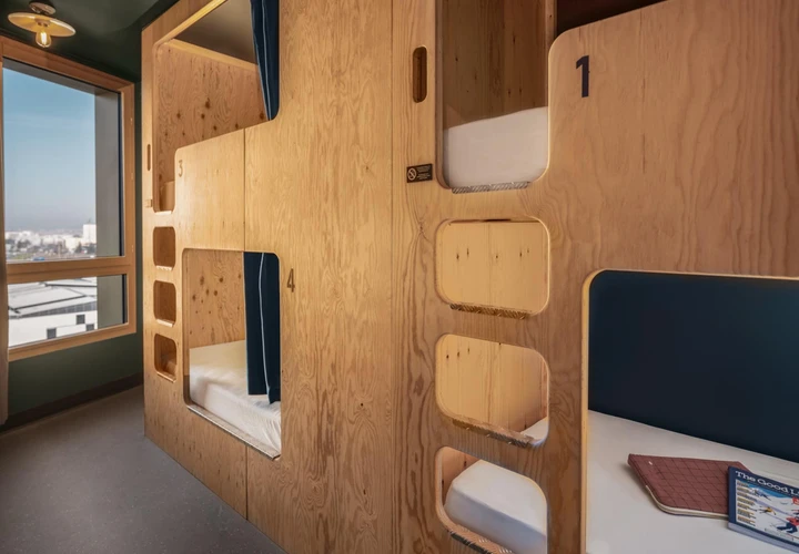 Eklo Hotels - Sleep - Women's Dormitory