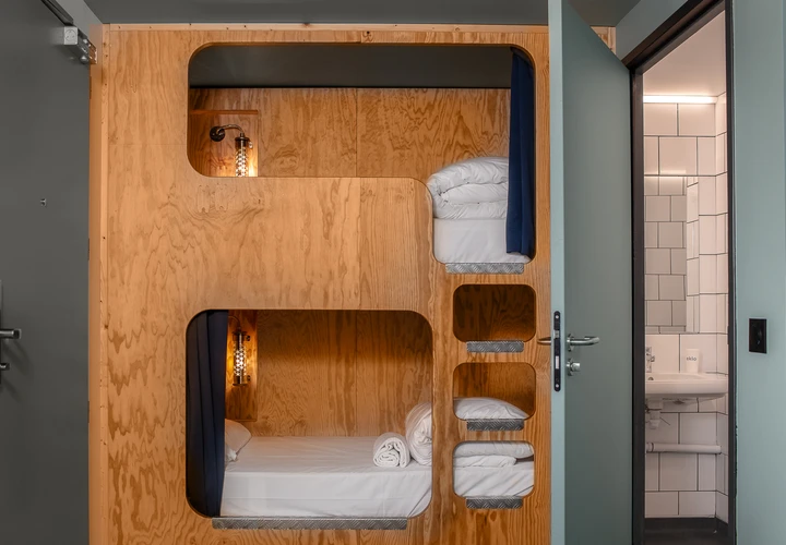 Eklo Hotels - Clermont-Ferrand - Sleep - Private Dormitory