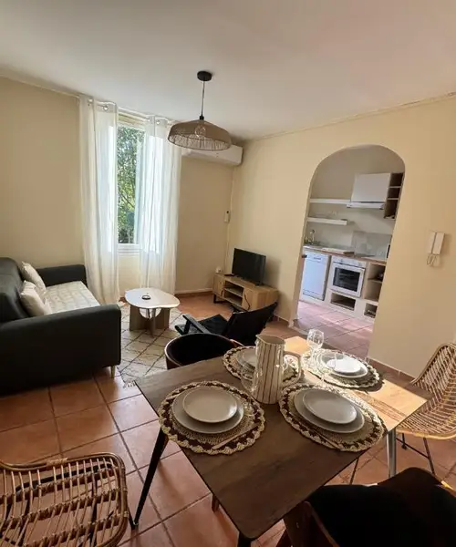 Azur Hôtel - Appartement Longchamp