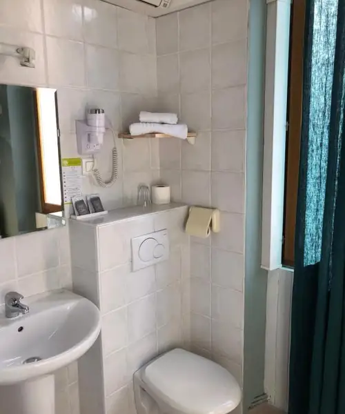 Azur Hôtel - Chambre Single